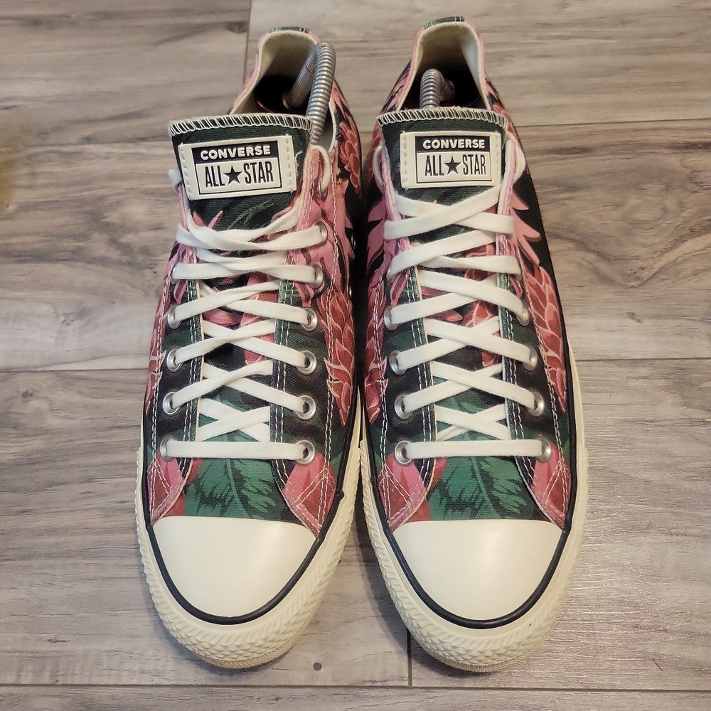 Converse Chuck Taylor All Star Shoes Low Wild Floras Mens 11.5 Womens 13.5